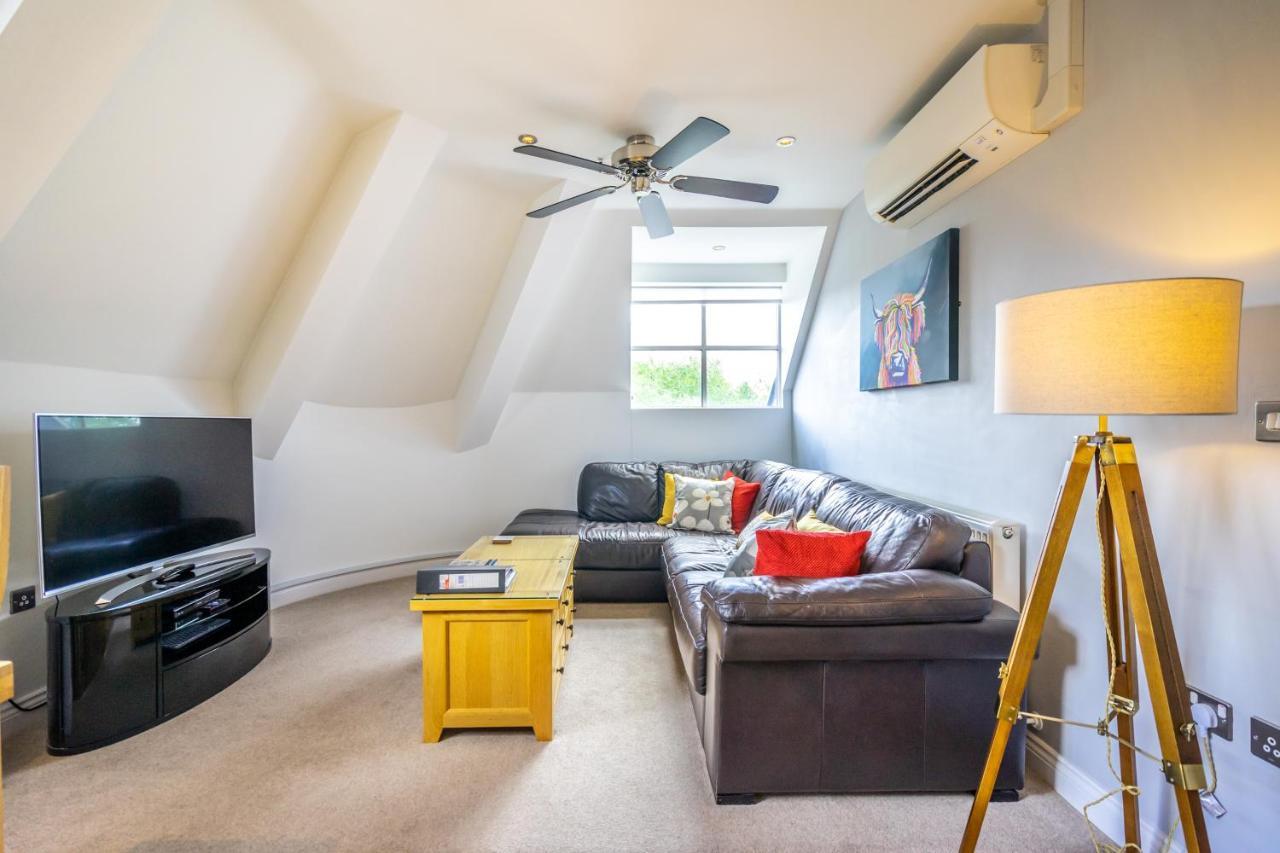 7 Aspire Apartment York