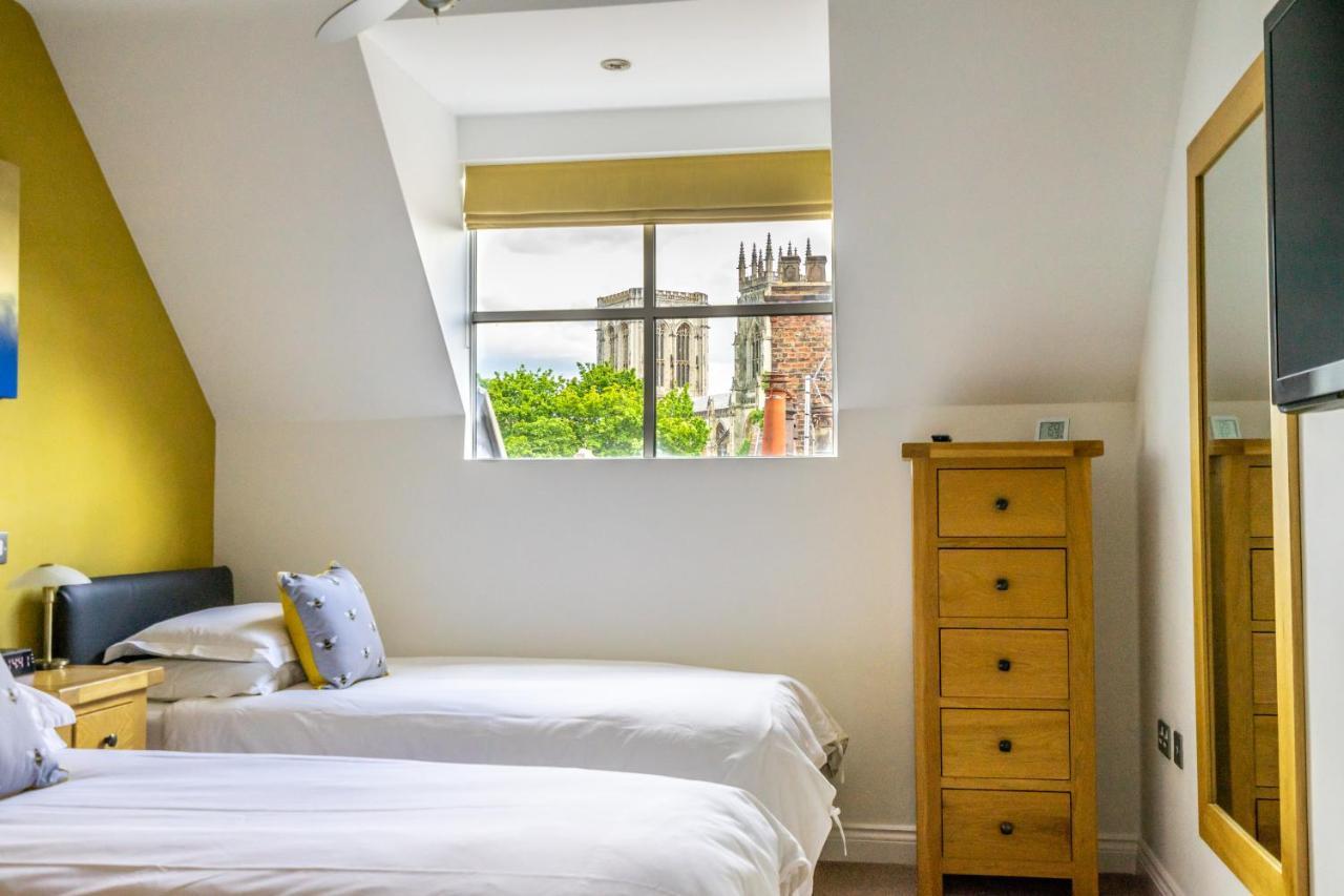 7 Aspire York